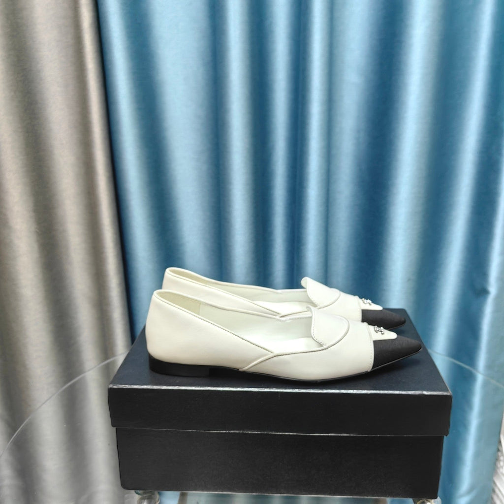 CHANEL BALLET FLAT WHITE MIX BLACK SHEEPSKIN POINTED TOE