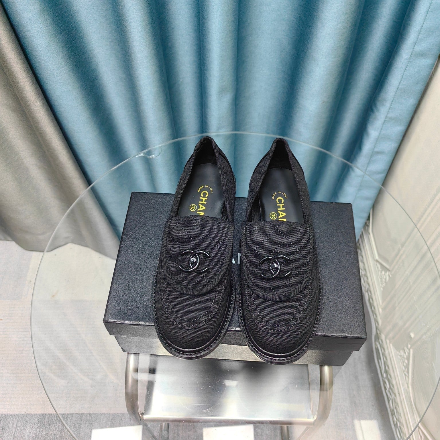 CHANEL MOASINS BLACK QUILTED LAMBSKIN