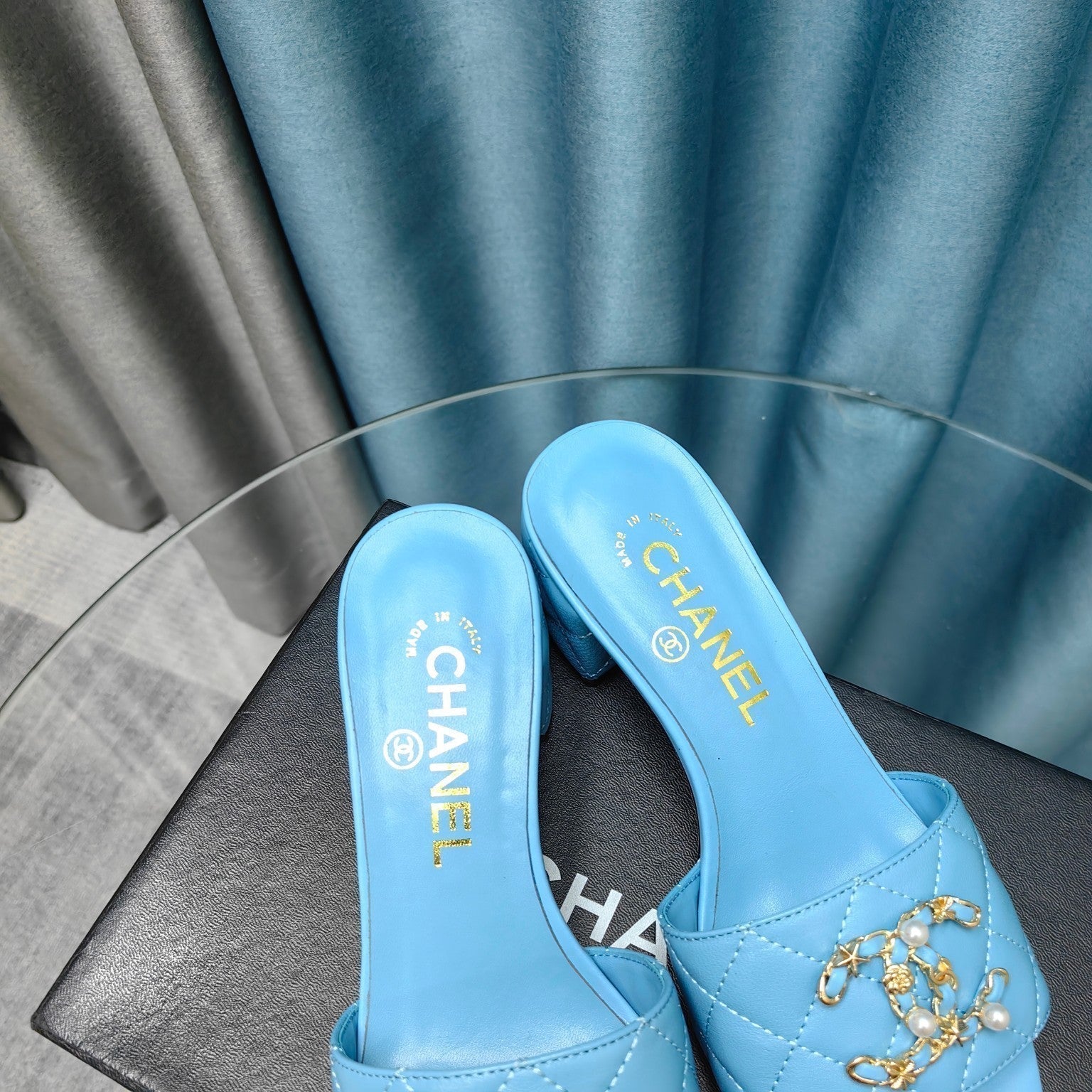 CHANEL MULE SLIDE SANDAL IN SKY BLUE LAMBSKIN