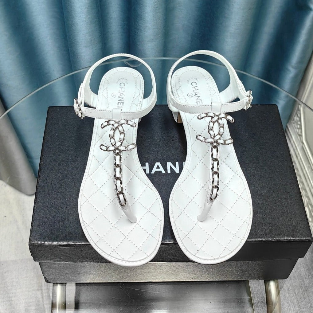 CHANEL CLASSIC THONG SANDALS WHITE LAMBSKIN WITH PEARL BUCKLE