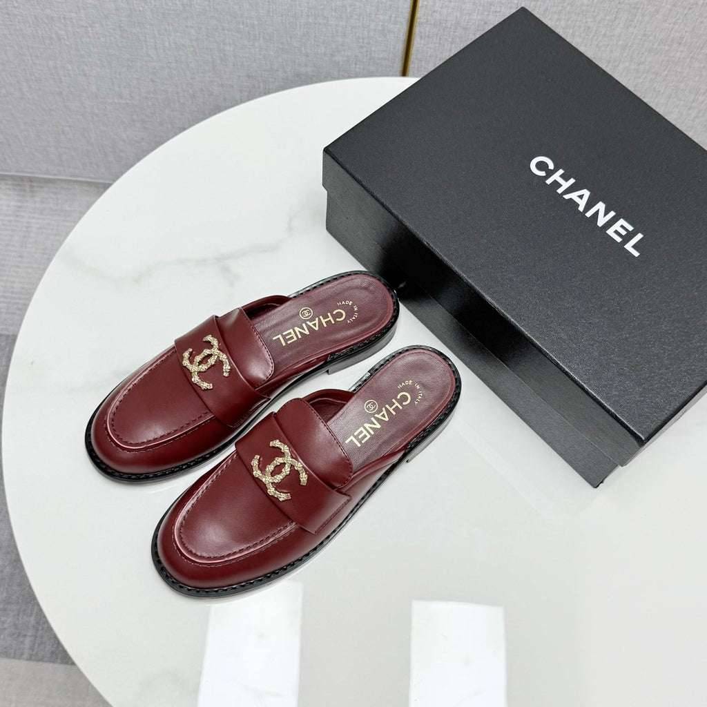 CHANEL FLAT MULE 25S IN DARK RED CALFSKIN STYLE 10