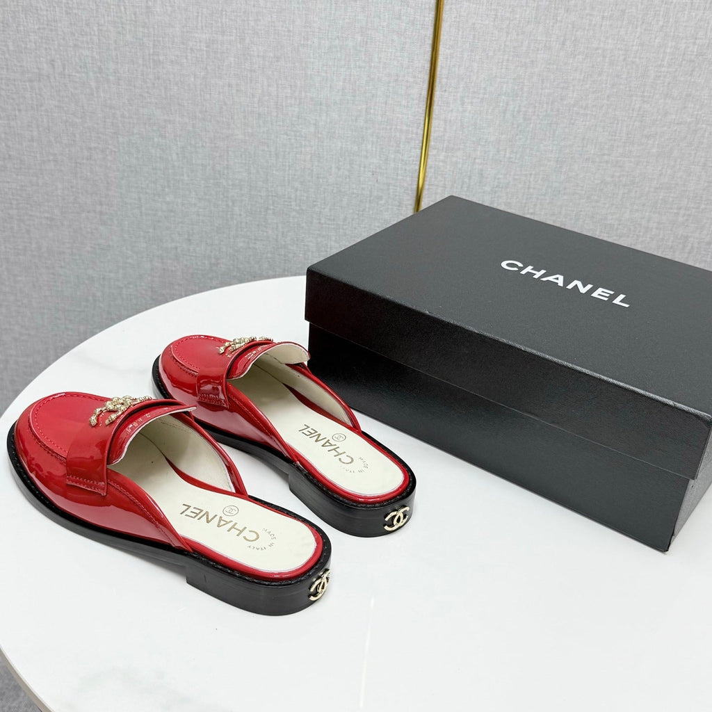 CHANEL FLAT MULE 25S IN RED CALFSKIN STYLE 8