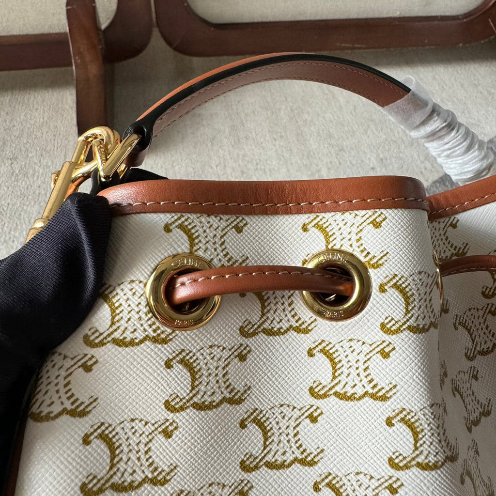 CELINE CLARA BAG 24 IN WHITE TRIOMPHE CANVAS AND BROWN CALFSKIN TRIM