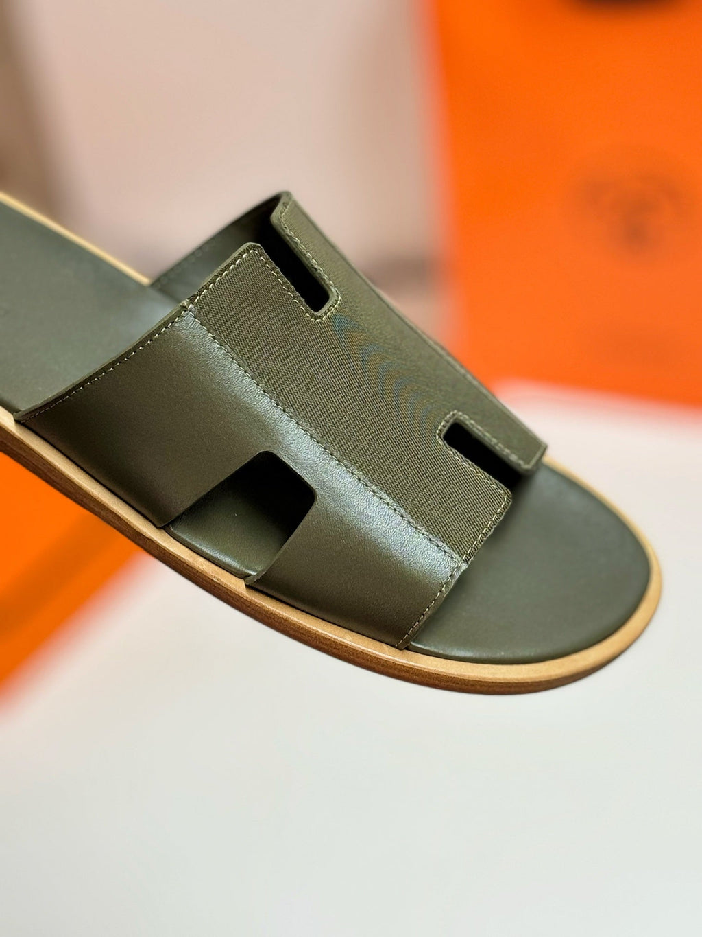 HERMES IZMIR SANDAL MOSS LAMBSKIN