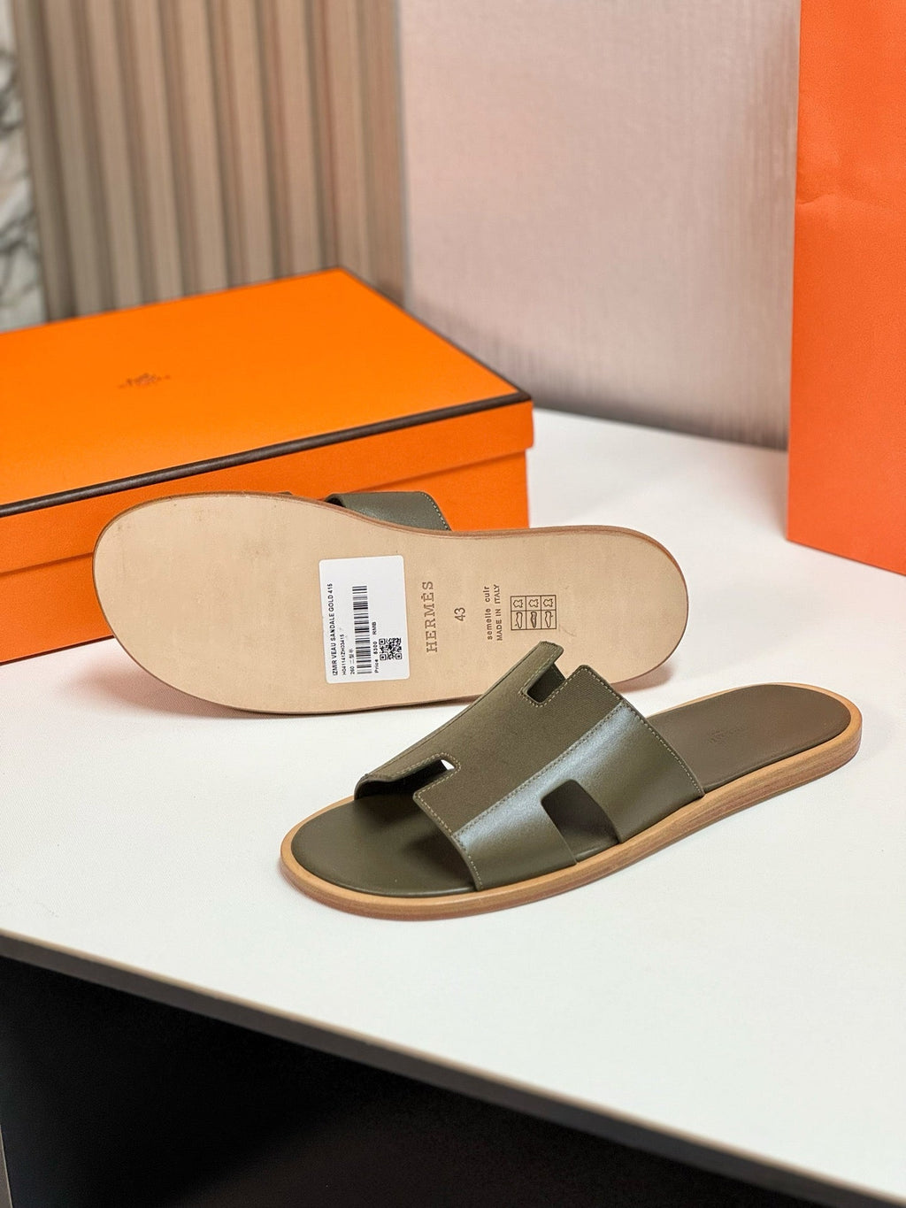 HERMES IZMIR SANDAL MOSS LAMBSKIN