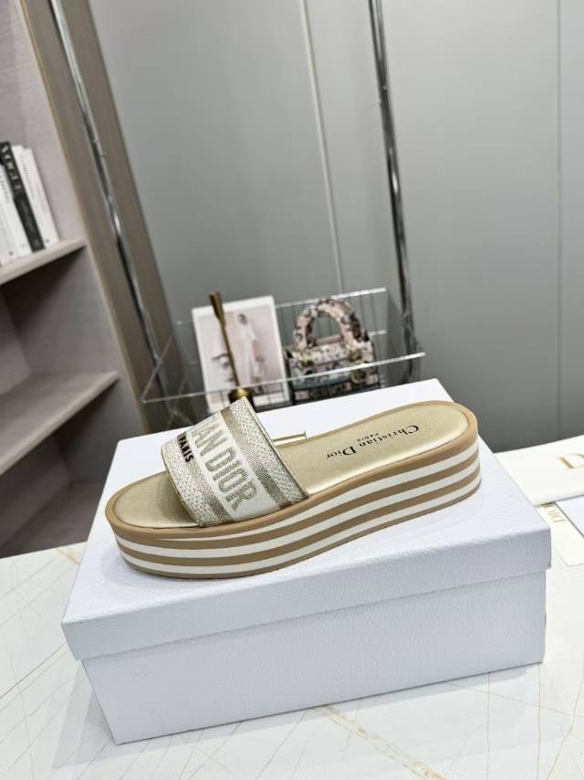 DIOR CD DWAY PLATFORM SLIDE IN SAGE GREEN AND WHITE COTTON STRIPED SOLE