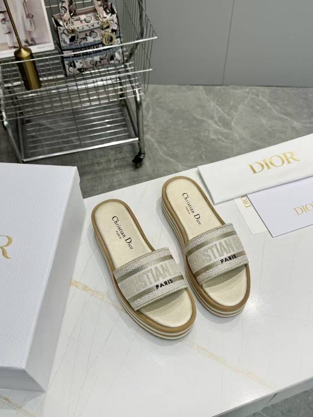 DIOR CD DWAY PLATFORM SLIDE IN SAGE GREEN AND WHITE COTTON STRIPED SOLE