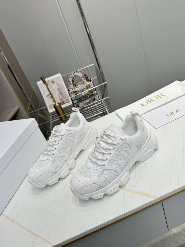 DIOR CD CHORONO SNEAKER IN WHITE MESH