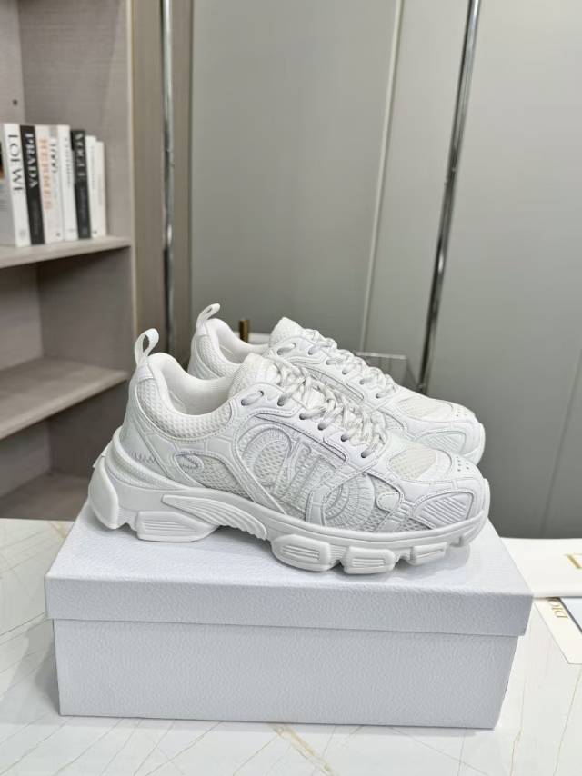 DIOR CD CHORONO SNEAKER IN WHITE MESH