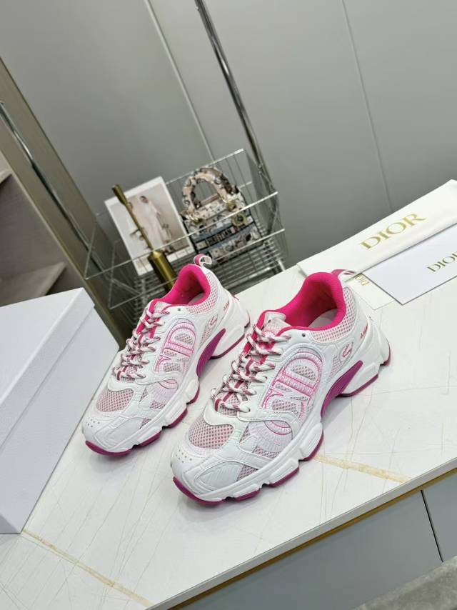 DIOR CD CHORONO SNEAKER IN WHITE AND PINK MESH