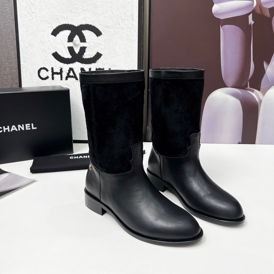 CHANEL 25S MID-CALF BOOTS 35MM IN BLACK CALFSKIN AND SUEDE GOLD HARDWARE