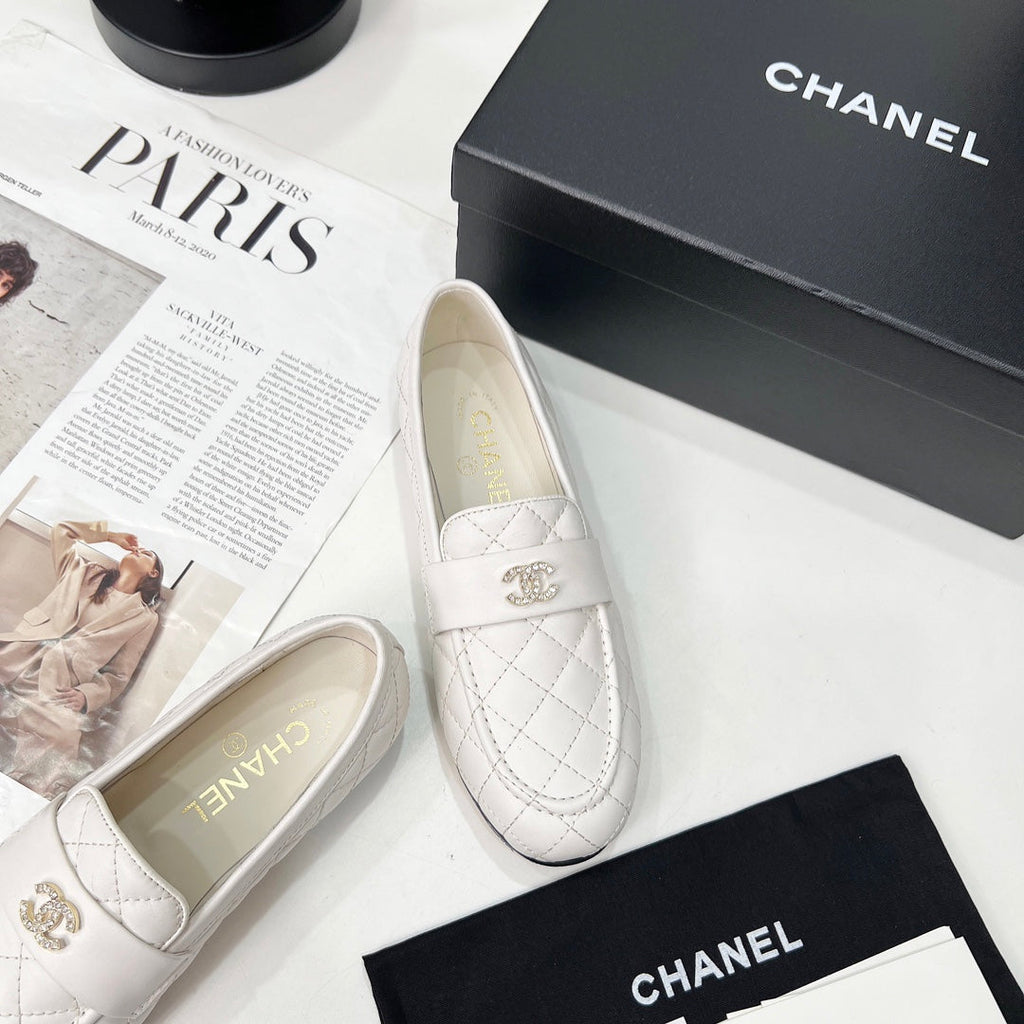 CHANEL 25S LOAFER DANCE SHOES IN WHITE CALFSKIN GOLD HARDWARE
