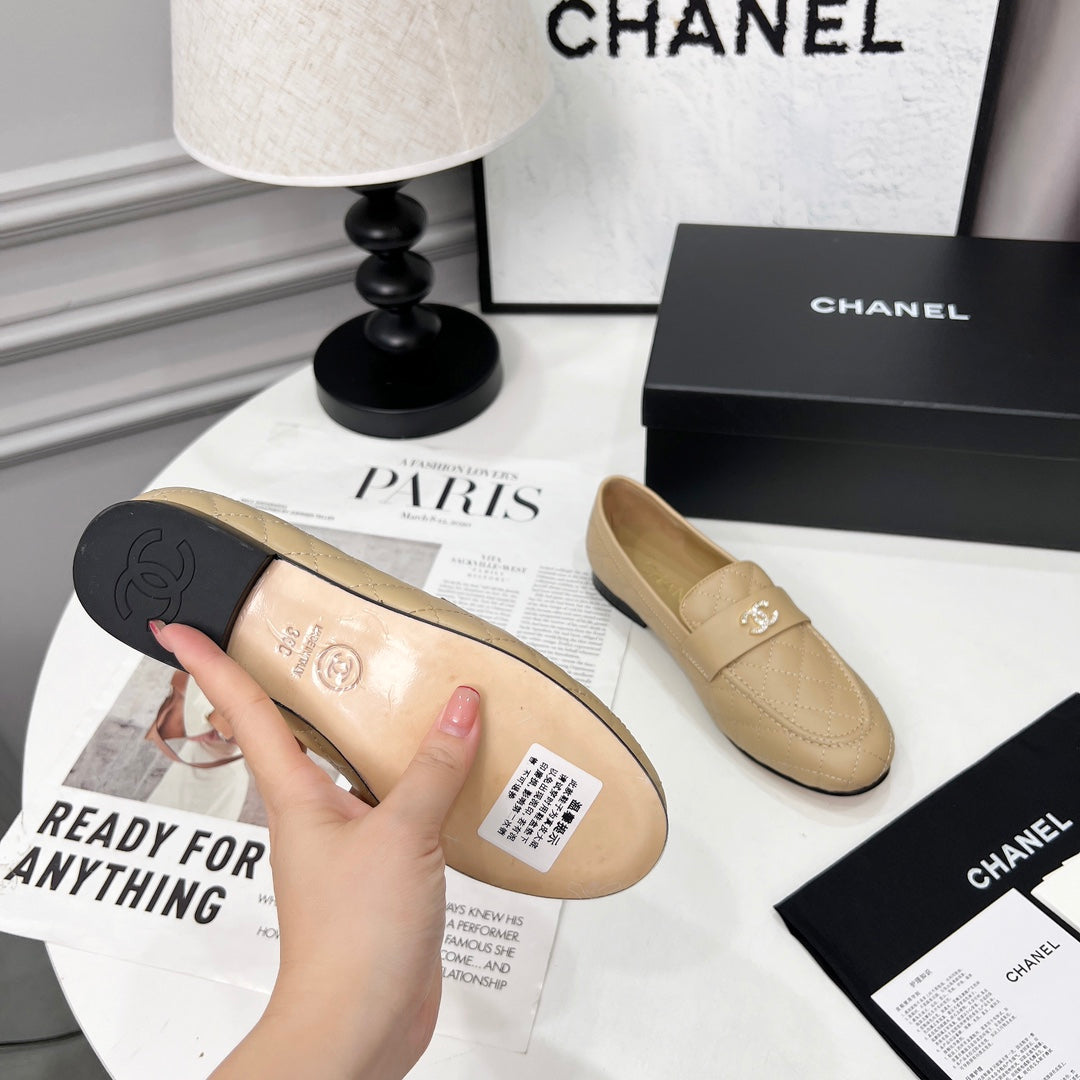 CHANEL 25S LOAFER DANCE SHOES IN BEIGE CALFSKIN GOLD HARDWARE