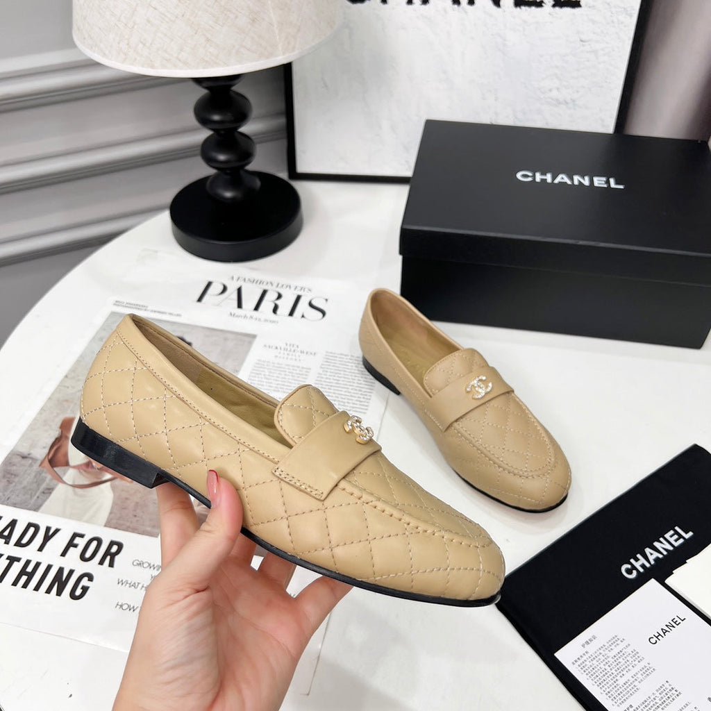 CHANEL 25S LOAFER DANCE SHOES IN BEIGE CALFSKIN GOLD HARDWARE