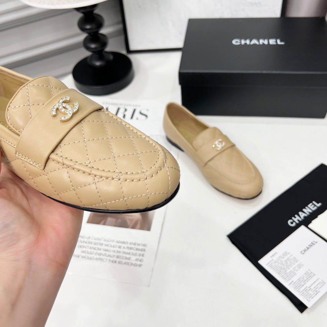 CHANEL 25S LOAFER DANCE SHOES IN BEIGE CALFSKIN GOLD HARDWARE