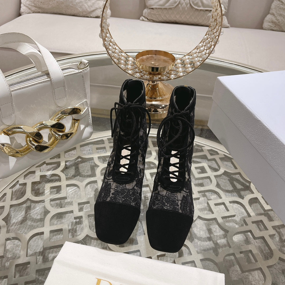 DIOR NAUGHTILY-D ANKLE BOOT BLACK TRANSPARENT MESH AND SUEDE EMBROIDERED WITH ROSES MOTIF 35 MM