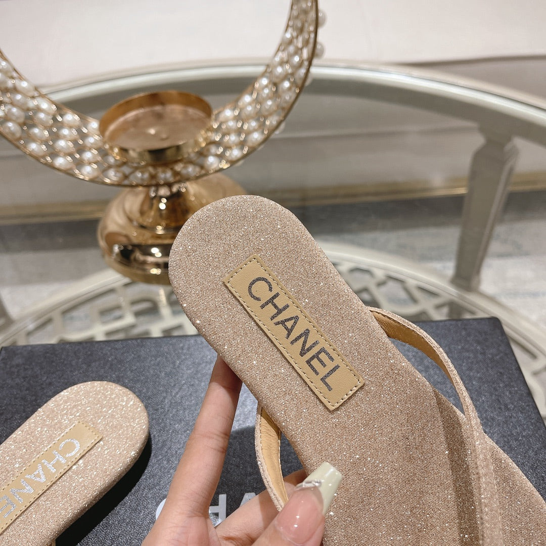CHANEL Double  Rhinestone Flip  Flop Thongs Beige Cream Sheepskin