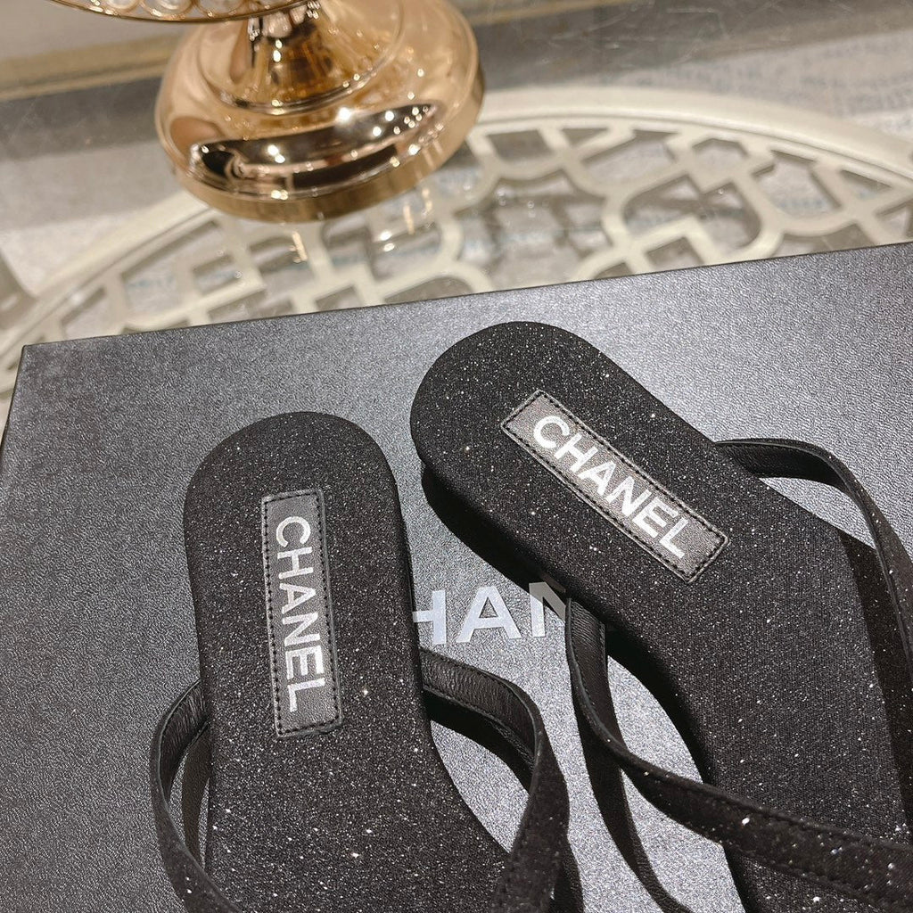 CHANEL Double  Rhinestone Flip  Flop Thongs Black Sheepskin