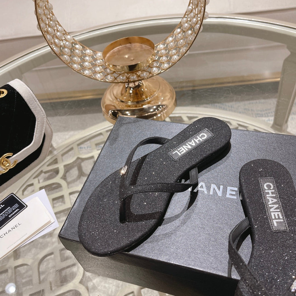 CHANEL Double  Rhinestone Flip  Flop Thongs Black Sheepskin