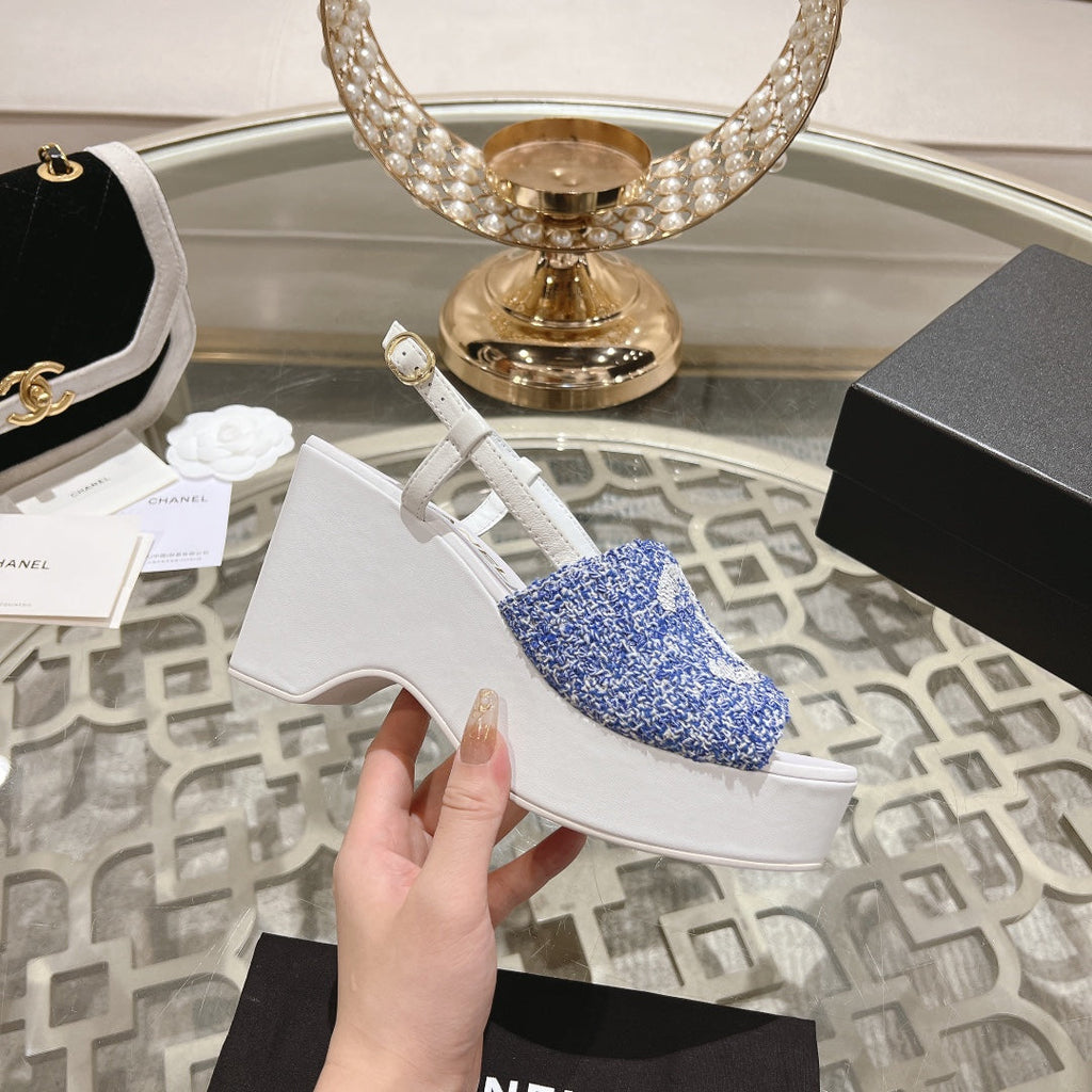 CHANEL WEDGE SANDALS IN SAPPHIRE BLUE FABRIC WITH WHITE LOGO