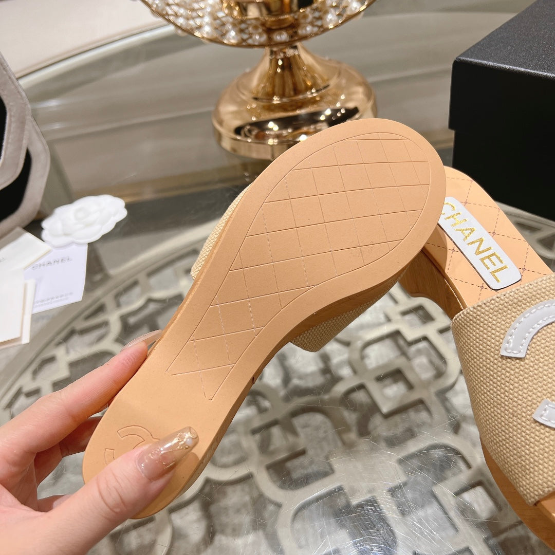 CHANEL WEDGE PLATFORM IN BEIGE CREAM LAMBSKIN WITH WHITE LOGO