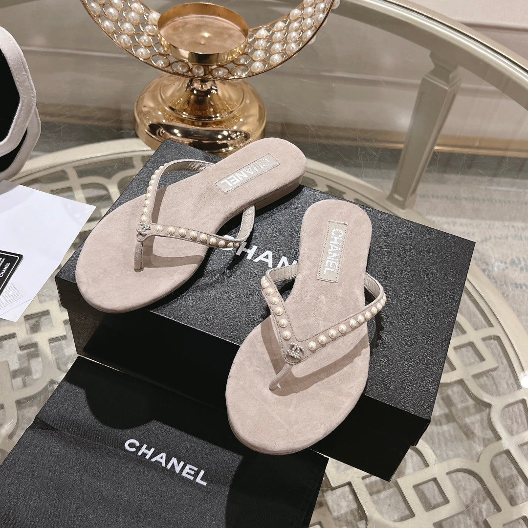 CHANEL PEARL THONG SANDAL IN PALE PINK SUEDE