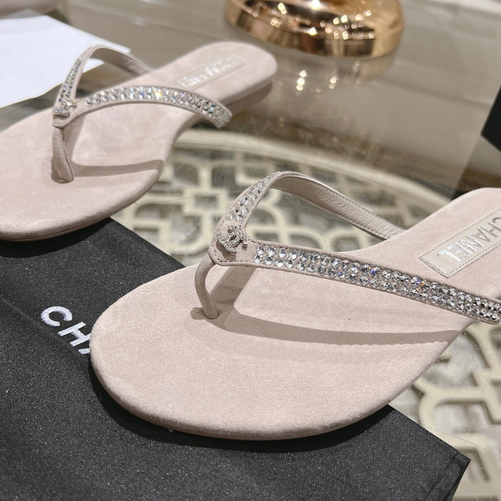 CHANEL RHINESTONES THONG SANDAL IN PALE PINK SUEDE