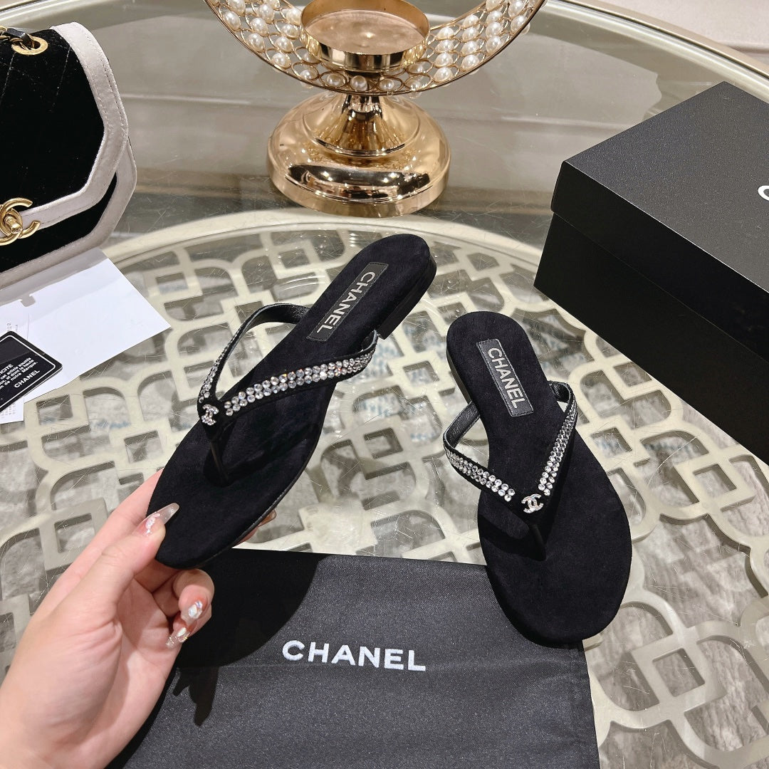 CHANEL RHINESTONES THONG SANDAL IN BLACK SUEDE