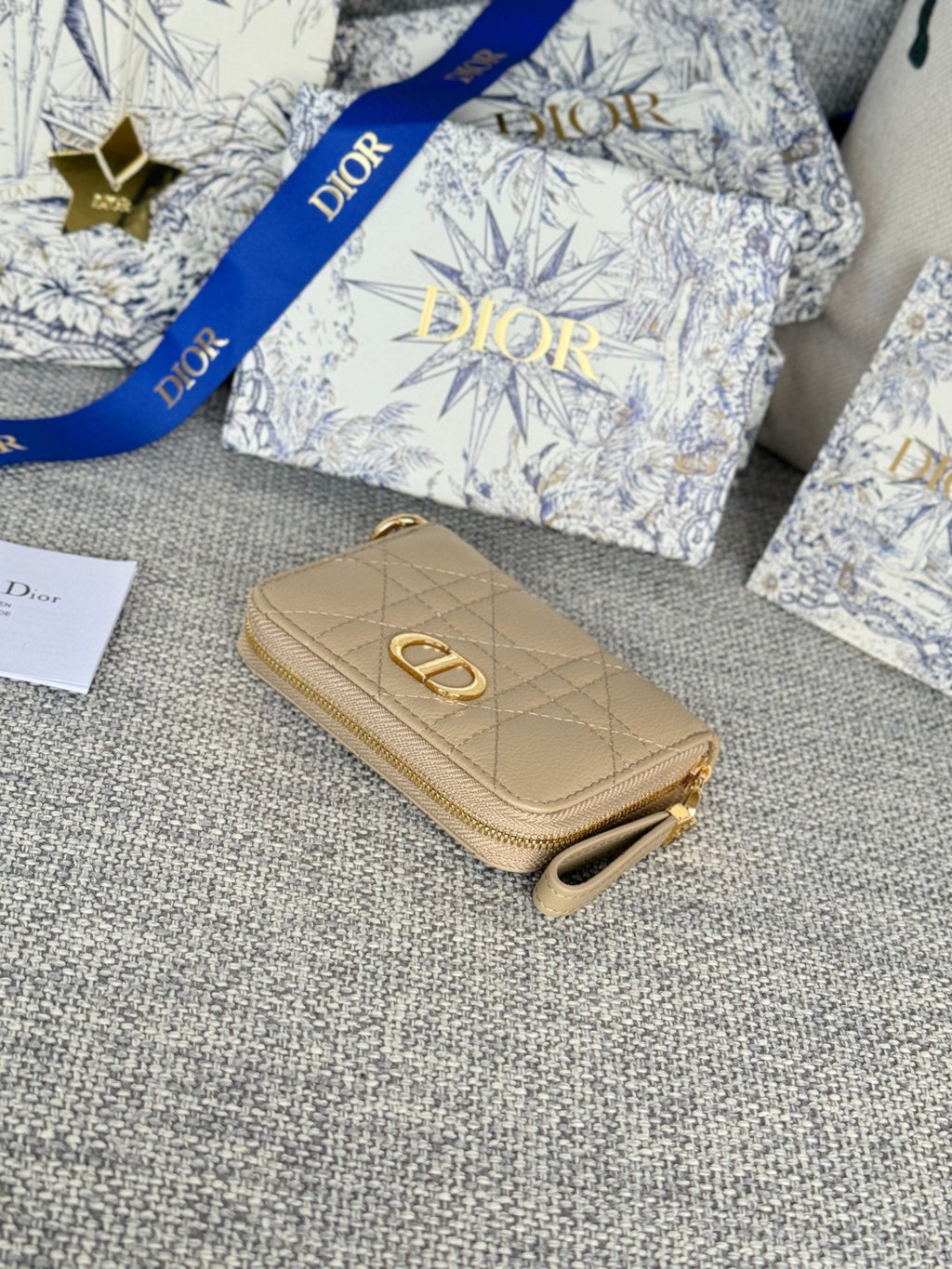 DIOR CARO SCARLET WALLET 11 IN BEIGE MACROCANNAGE CALFSKIN
