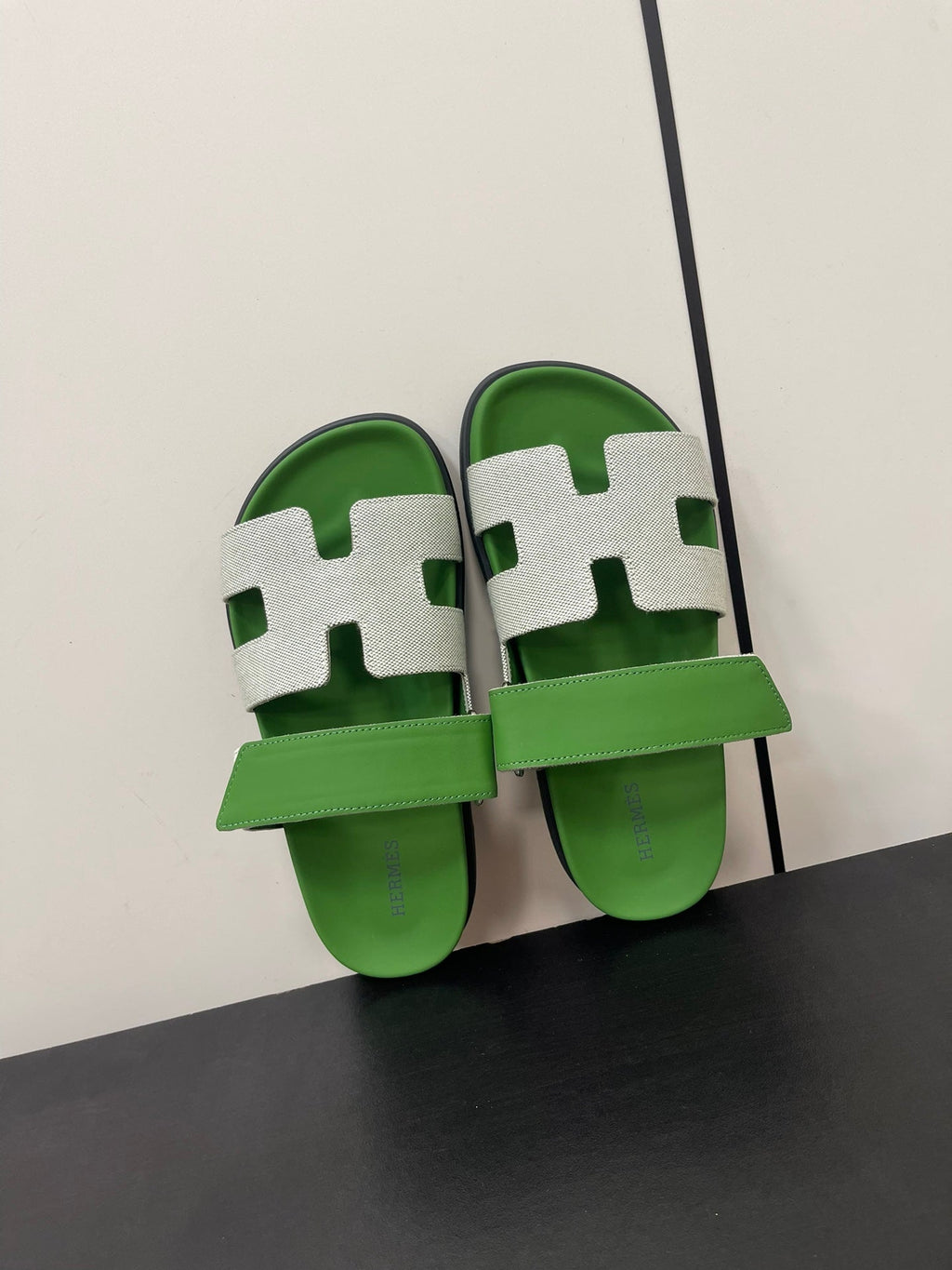 HERMES CHYPRE SANDAL GREEN MIX CREAM CALFSKIN