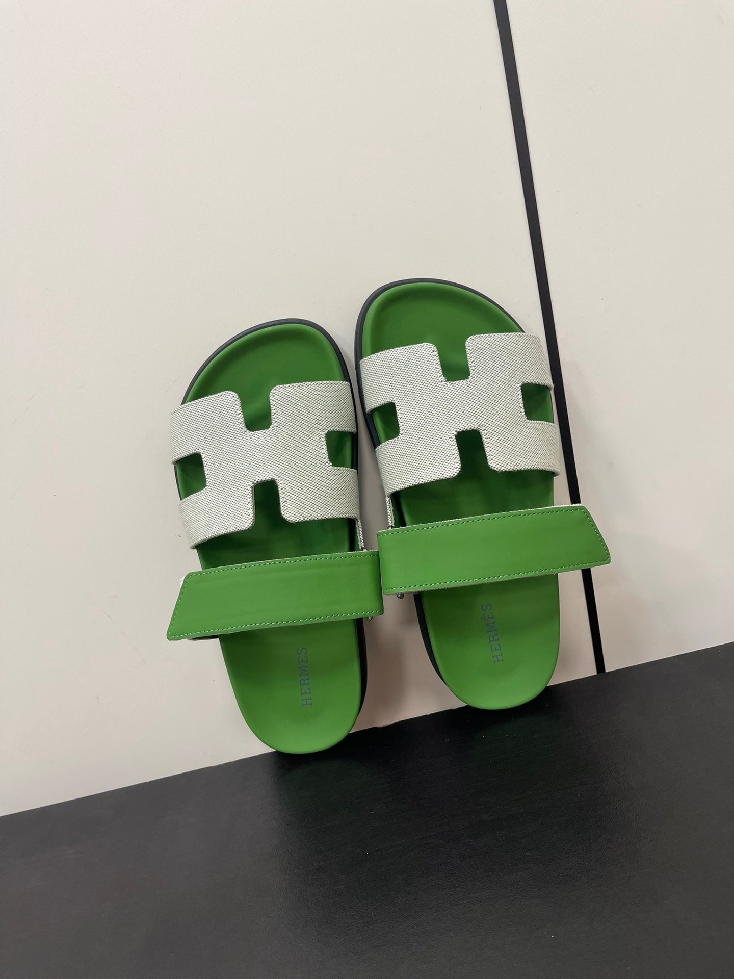 HERMES CHYPRE SANDAL GREEN MIX CREAM CALFSKIN