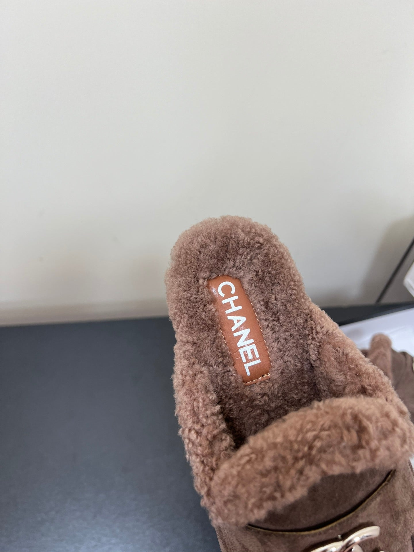 CHANEL LOAFERS MULE IN MEDIUM BROWN SUEDE AND FLEECE LINING