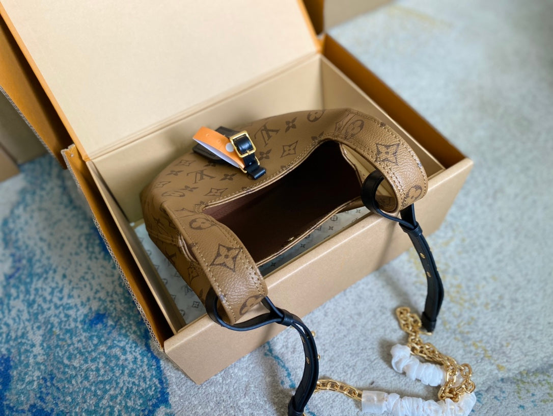 LOUIS VUITTON ATLANTIS BB 17 IN BROWN MONOGRAM REVERSE CANVAS