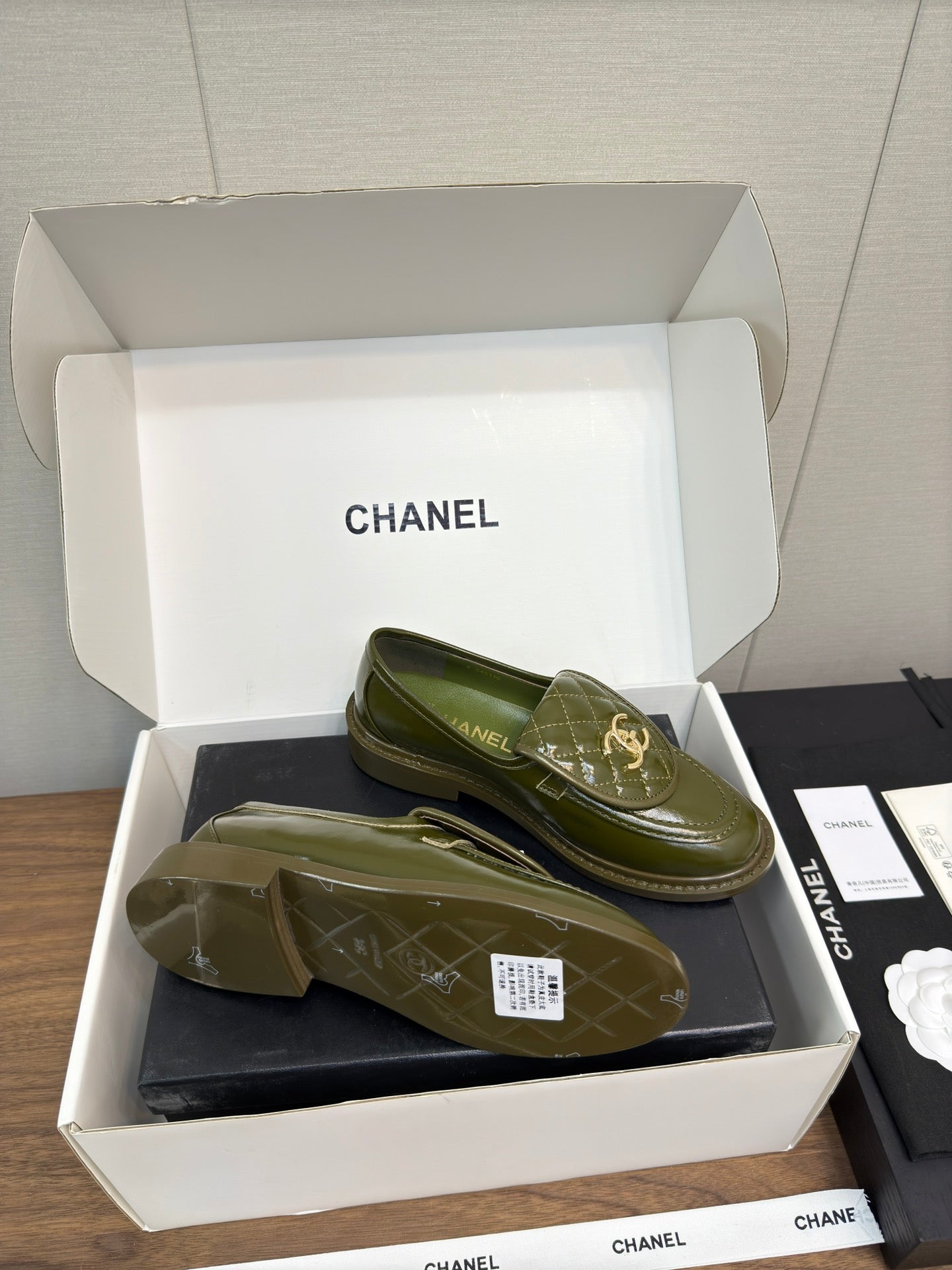 CHANEL MOASIN 2.5 CM IN ARMY GREEN PREMIUM LAMBSKIN