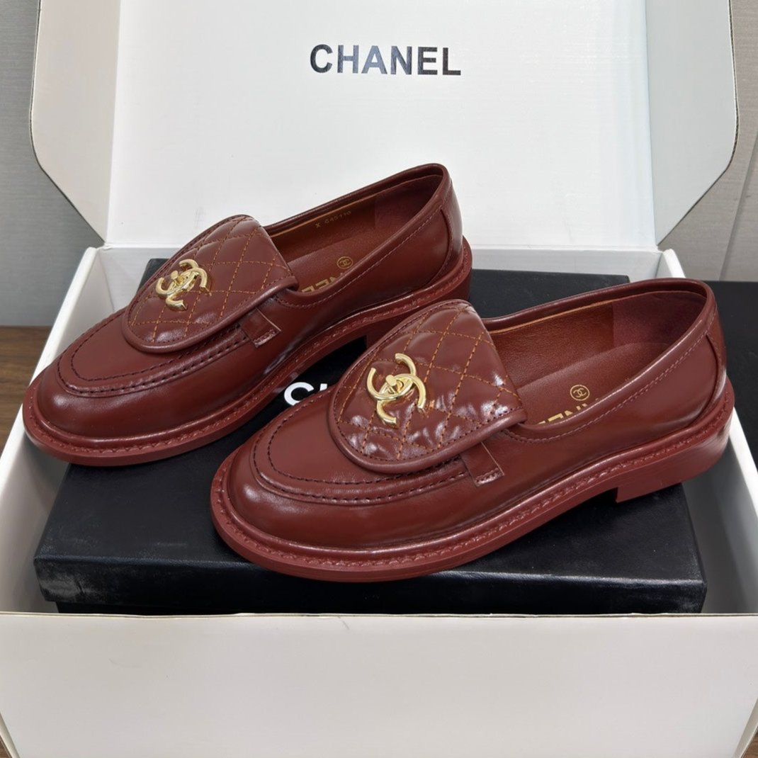 CHANEL MOASIN 2.5 CM IN JAM RED PREMIUM LAMBSKIN