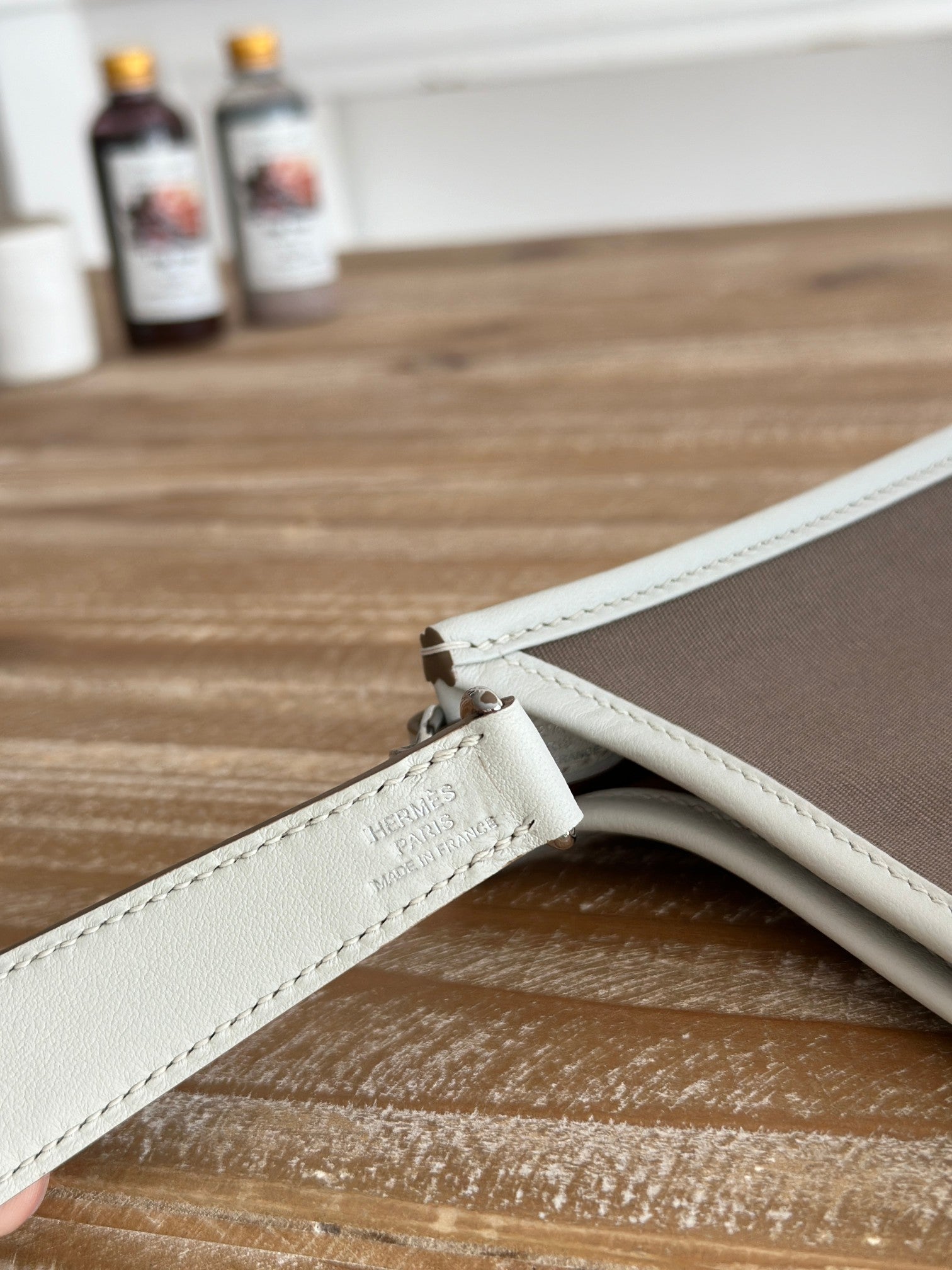 HERMES MINI NEO 17 EVELYNE BAG IN WENGE BROWN CANVAS AND WHITE CALFSKIN