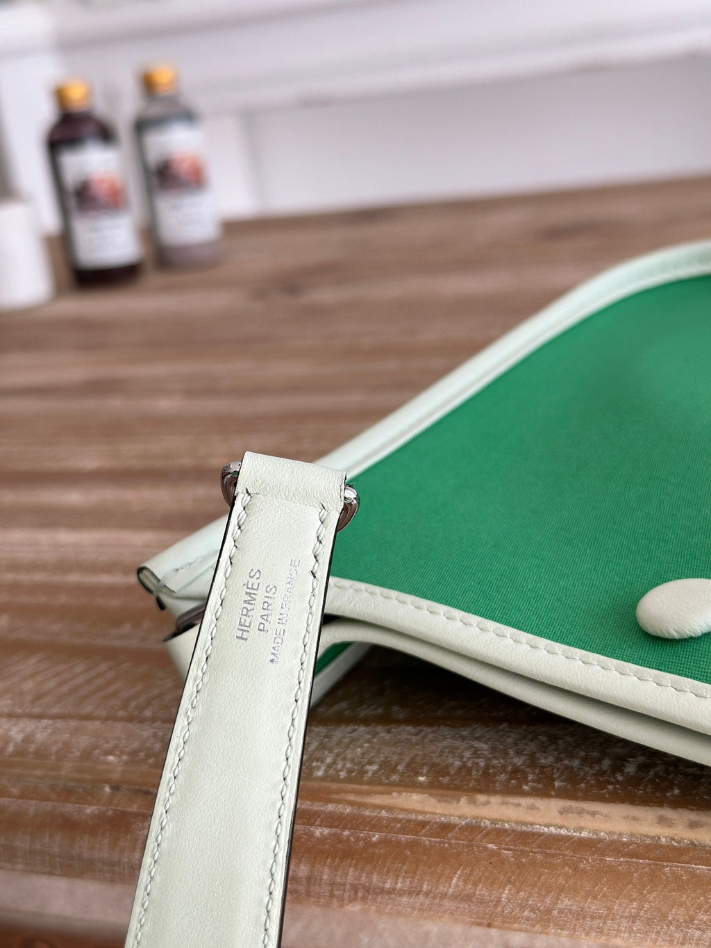 HERMES MINI NEO 17 EVELYNE BAG IN EMERALD GREEN CANVAS AND WHITE CALFSKIN