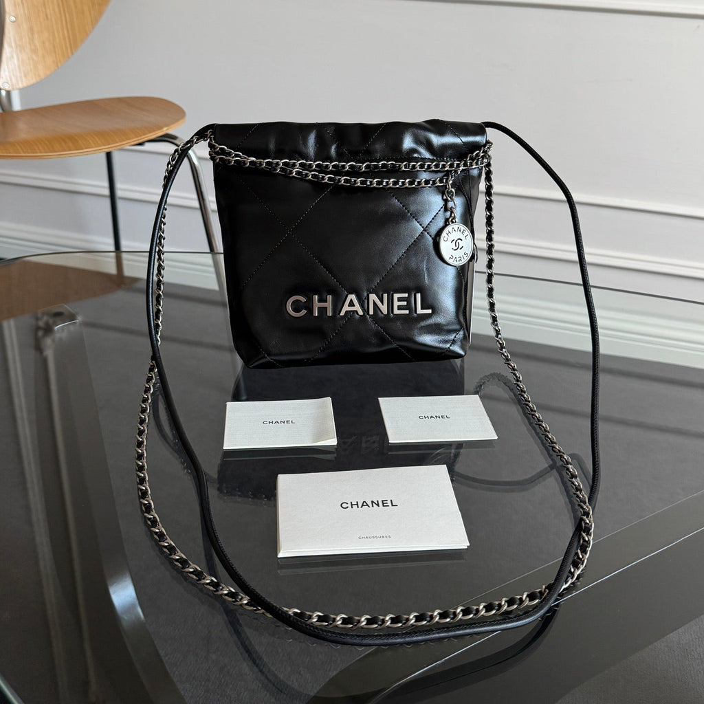 CHANEL MINI HOBO HANDBAG 20 IN BLACK CALFSKIN SILVER-TONE HARDWARE