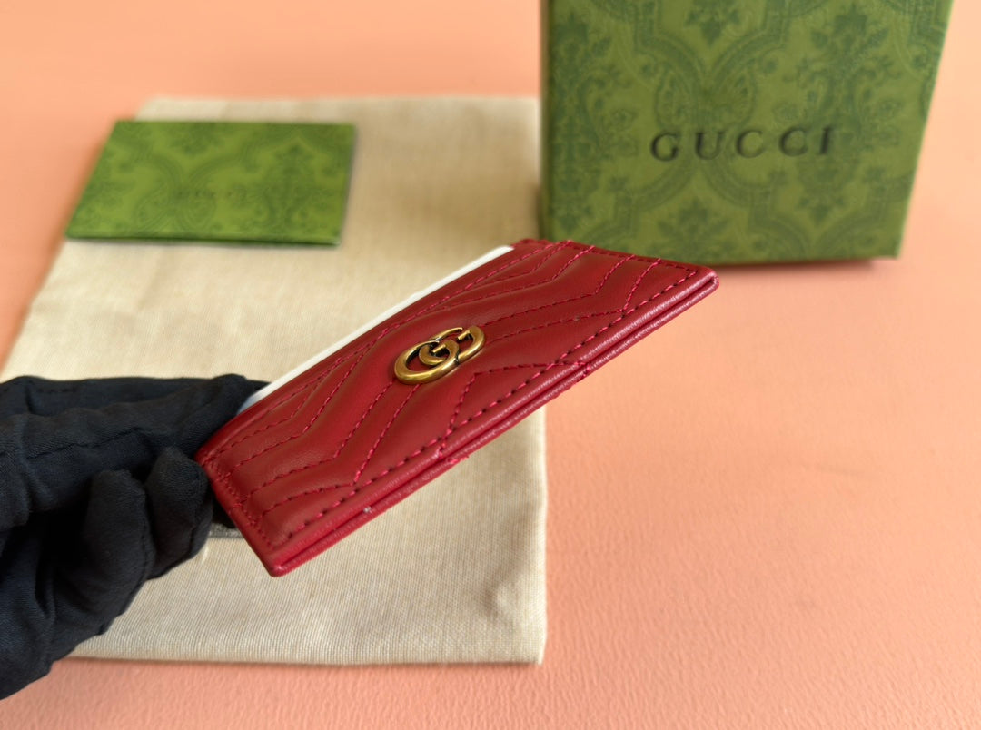 GUCCI MARMONT QUILTED CARD HOLDER 10 IN RED CALFSKIN