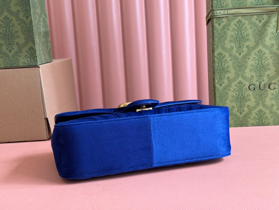 GUCCI 25S  MARMONT 26 CM IN DARK BLUE VELVET WITH GOLD HARDWARE