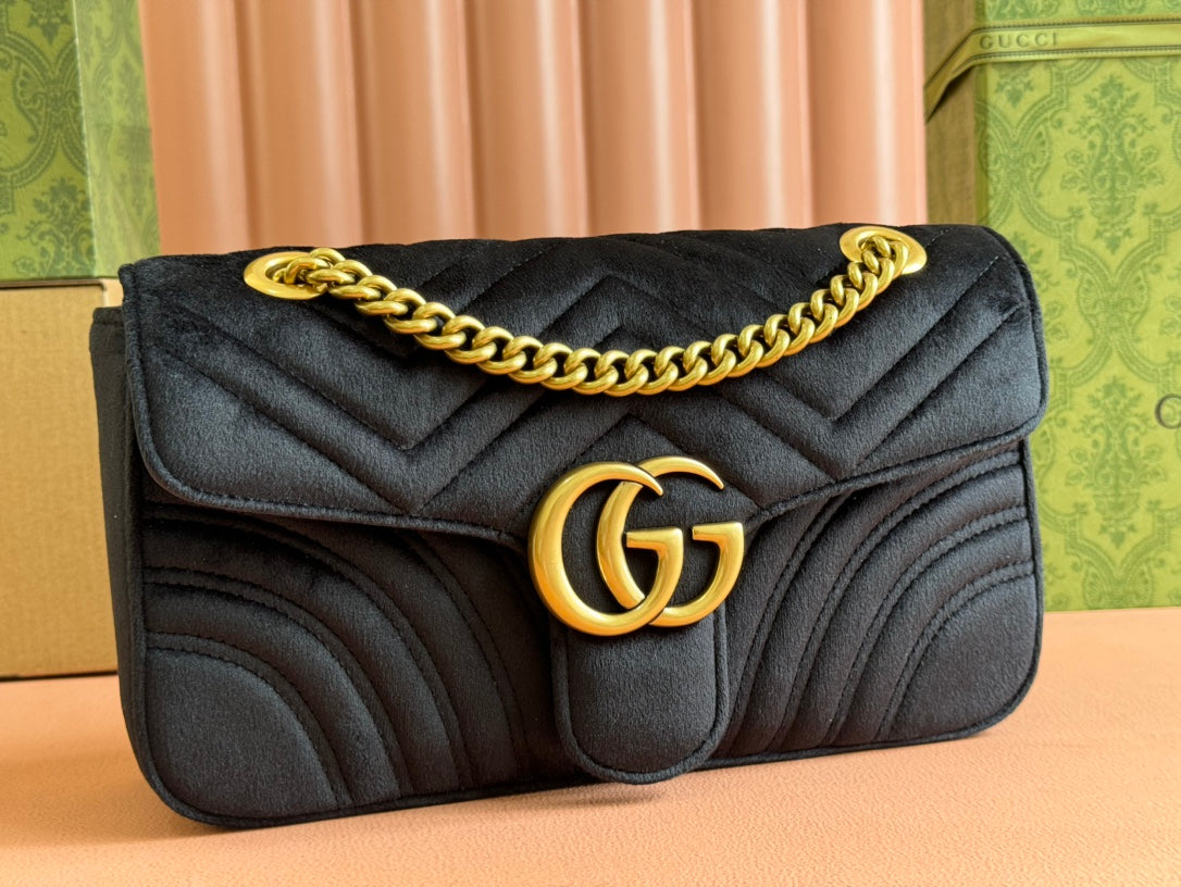 GUCCI 26S  MARMONT MATELASSE 26 IN BLACK VELVET