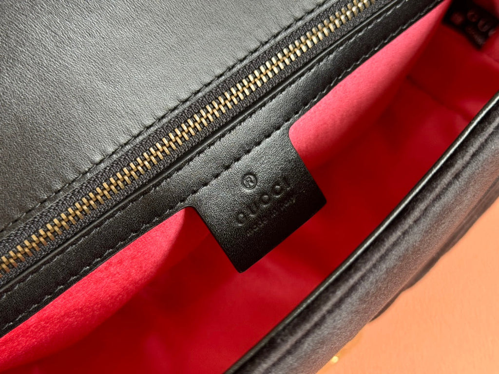 GUCCI 26S  MARMONT MATELASSE 26 IN BLACK VELVET