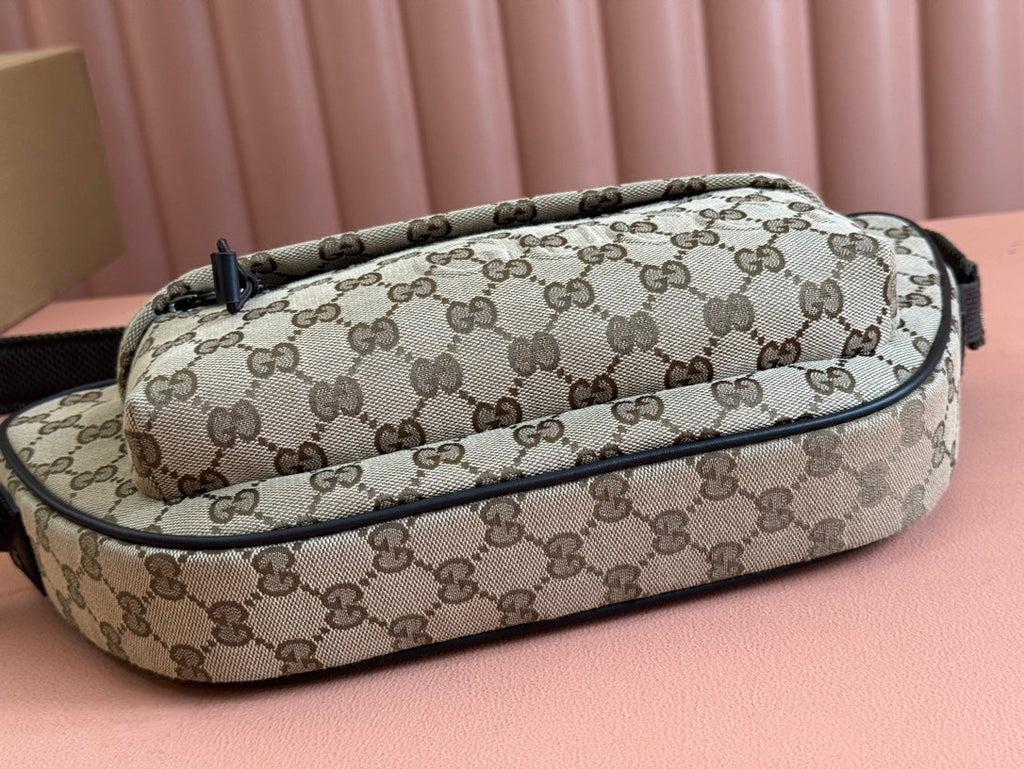 GUCCI BELT BAG 34 IN BEIGE MONOGRAM CANVAS