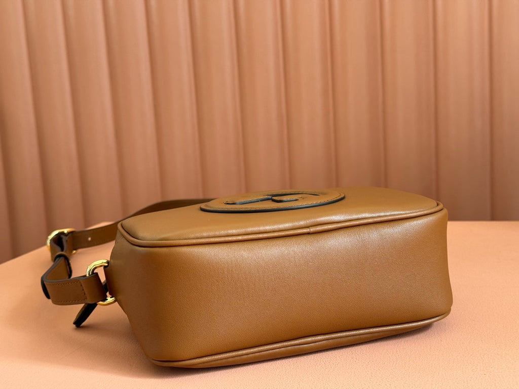 GUCCI BLONDIE SMALL SHOULDER BAG 21 IN BROWN SMOOTH CALFSKIN