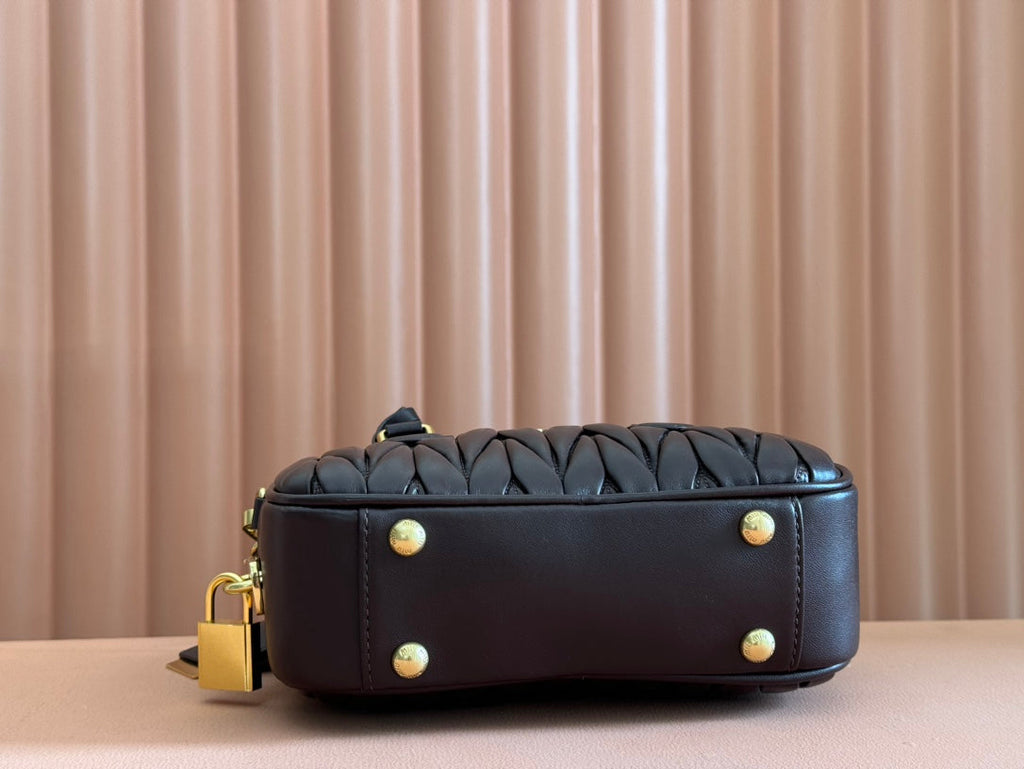 ARCADIE MATELASSÉ BAG 19 IN CHESTNUT BROWN LAMBSKIN GOLD HARDWARE