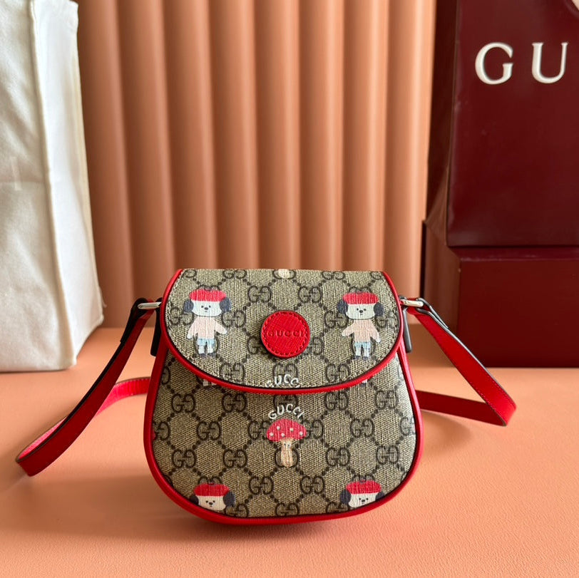 GUCCI CHILDREN'S PRINTED  SHOULDER BAG IN BEIGE AND DARK BROWN  CANVAS RED TRIM