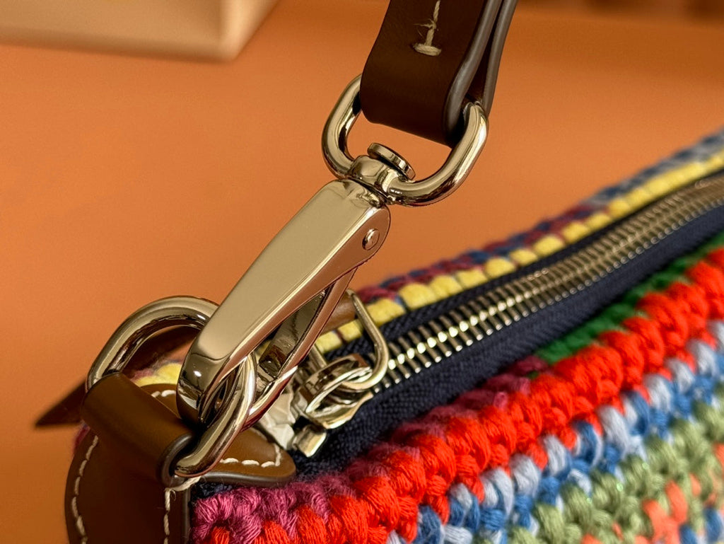 CROCHET SHOULDER BAG 25.5 COLORFUL WOOL WITH BROWN STRAP CALFSKIN