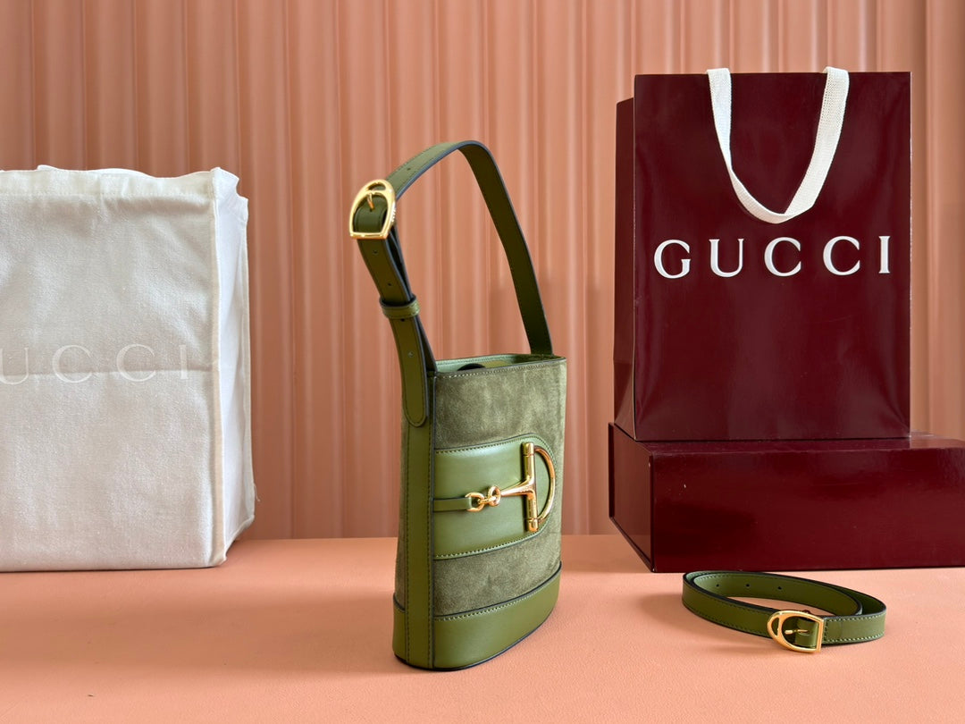 GUCCI 73 SMALL BUCKET BAG 20 IN GREEN SOFT SUEDE AND CALFSKIN