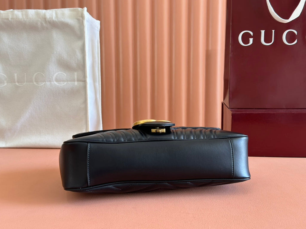 GUCCI MARMONT SHOULDER BAG 31 IN BLACK CALFSKIN GOLD CHAIN