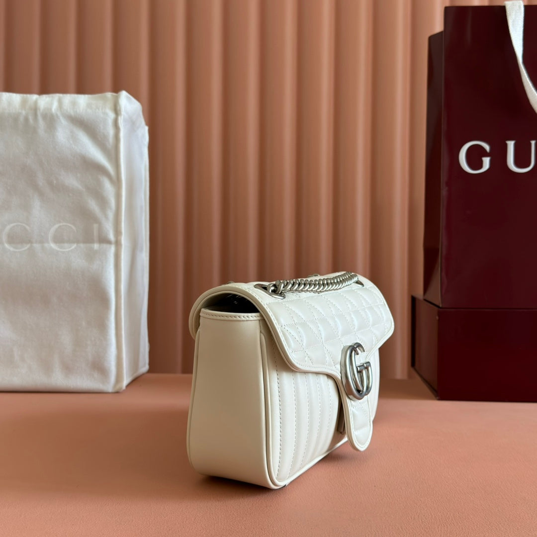 GUCCI MARMONT SMALL SHOULDER BAG 26 IN OFF WHITE LAMBSKIN
